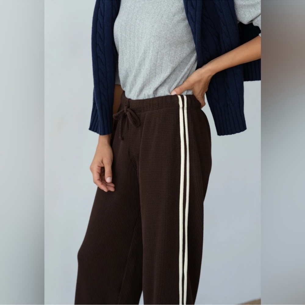 DONNI The Thermal Crop Stripe Pant Color:
Espresso - Picture 4 of 7